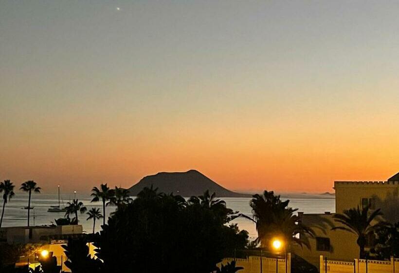 פנסיון Alojamientos Playa Centro Corralejo 4