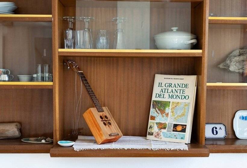 بنسيون Room In Guest Room   Domomea   Camera Ambrosia