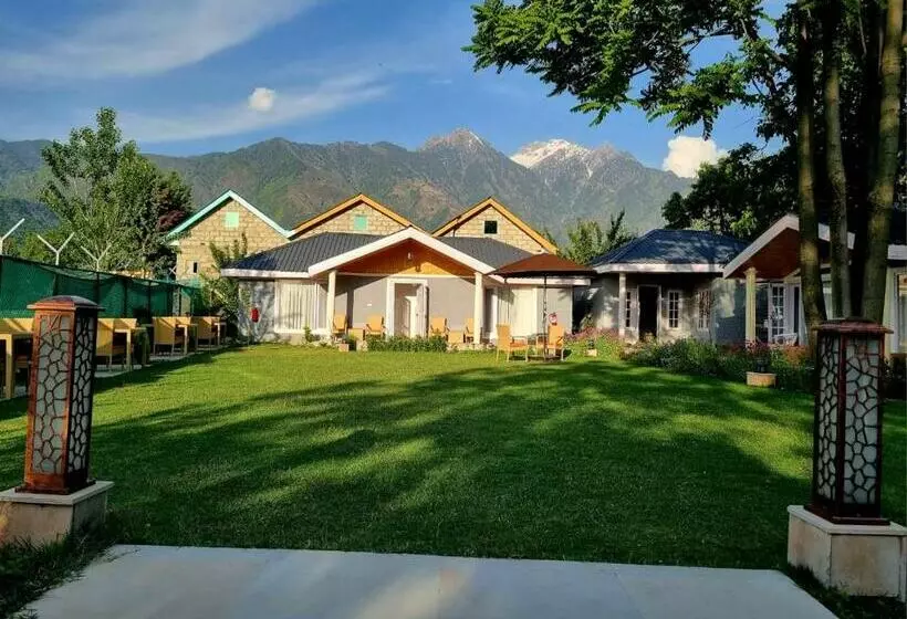 ペンション Upani Cottages