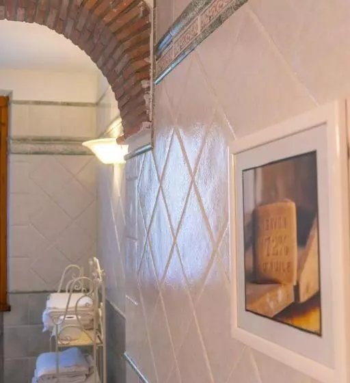 ホテル Agriturismo Irto Colle