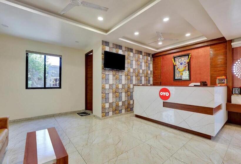 Hotel Oyo Flagship 81252  Vr Inn