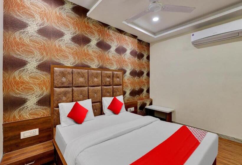 Hotel Oyo Flagship 81252  Vr Inn