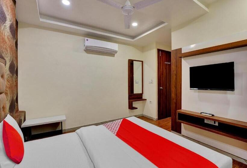 Hotel Oyo Flagship 81252  Vr Inn