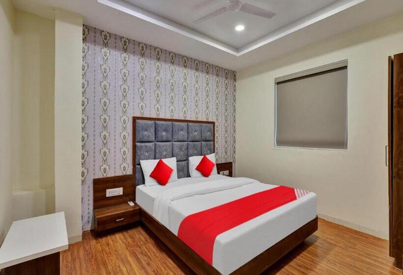 Hotel Oyo Flagship 81252  Vr Inn