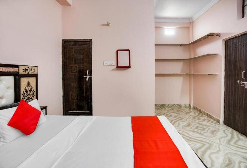 Hotel Oyo Flagship 81292 Love To Serve Oyo