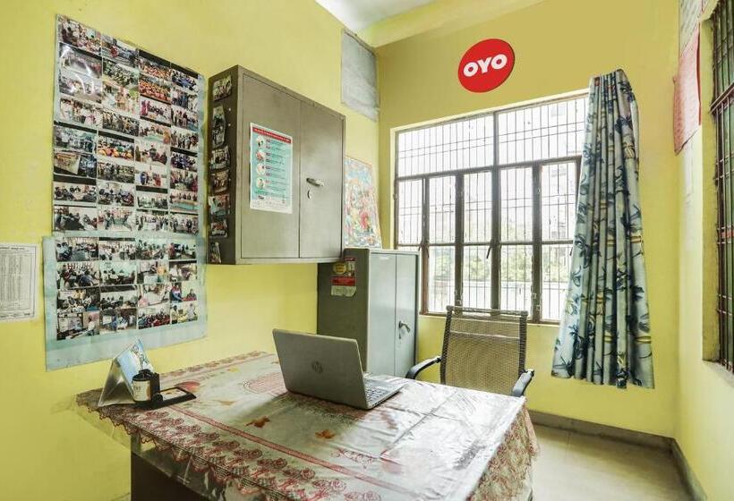 Hotel Oyo Flagship 81292 Love To Serve Oyo