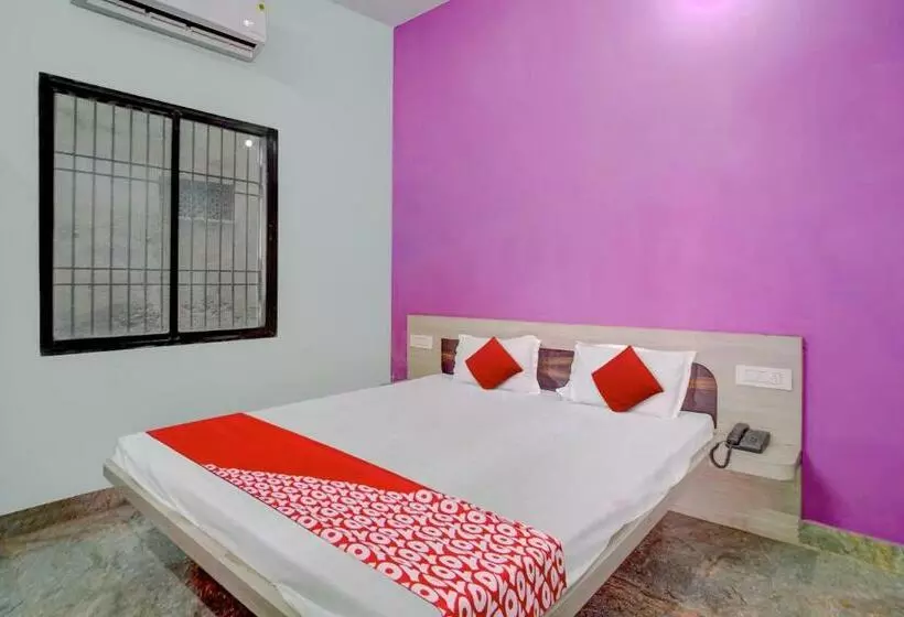 Hotelli Oyo Flagship 81389  Siddhi Vinayak