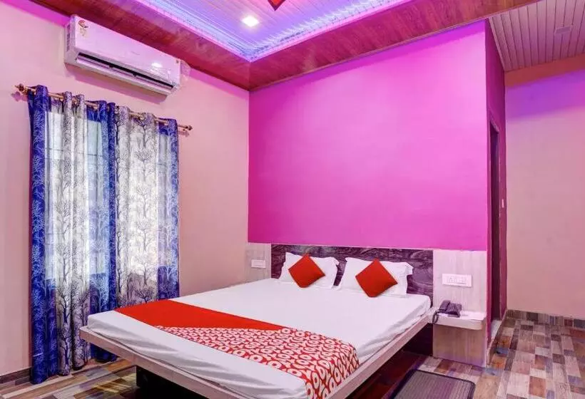 Hotelli Oyo Flagship 81389  Siddhi Vinayak