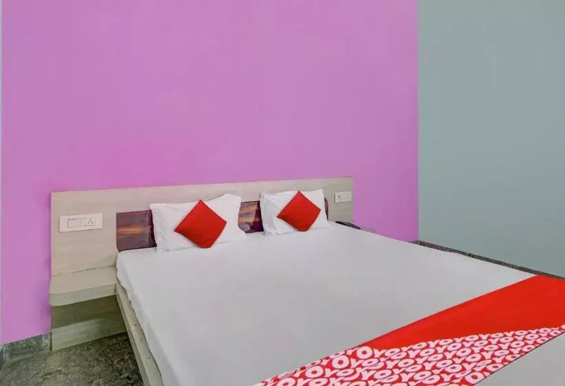 Hotelli Oyo Flagship 81389  Siddhi Vinayak