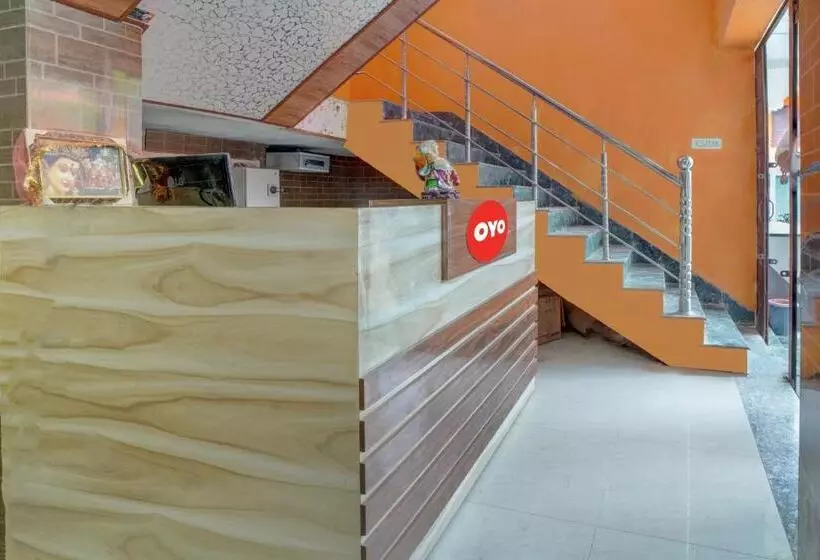 Hotelli Oyo Flagship 81389  Siddhi Vinayak