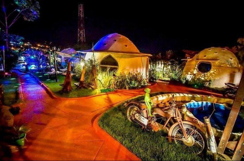 호텔 Espaço Naves Lunazen