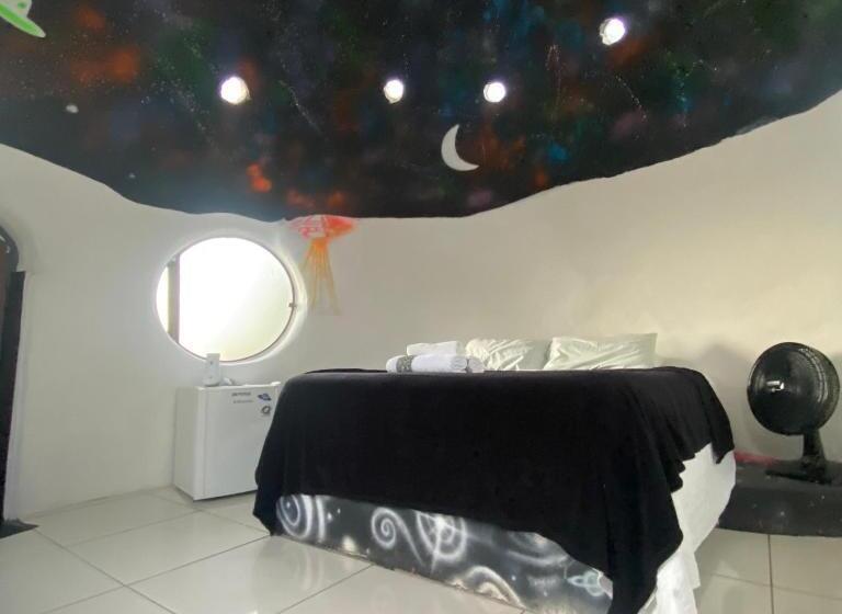 호텔 Espaço Naves Lunazen