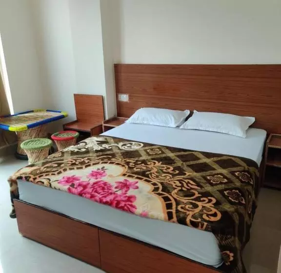 Hotel Satopanth Inn