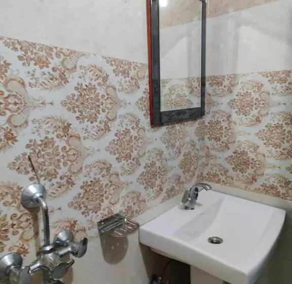 Hotel Satopanth Inn