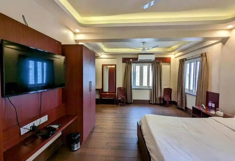 Hotelli The Aster Enclave