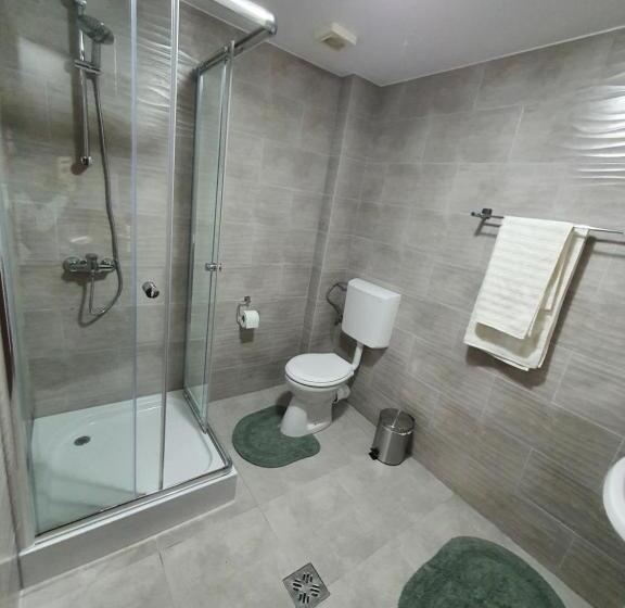 Pensiunea Sara Pe Deal