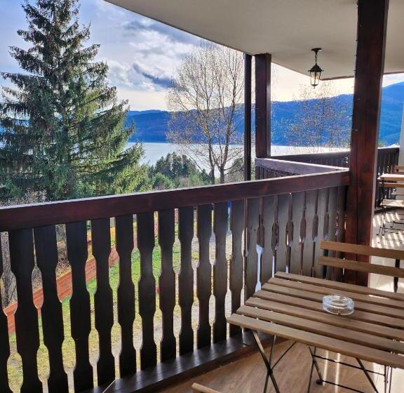 Pensiunea Sara Pe Deal