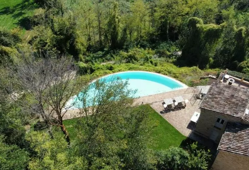 リゾートホテル Villa Rilassati Appartement Rilassati Infinity Pool Privé Terras Familie Vriendelijk