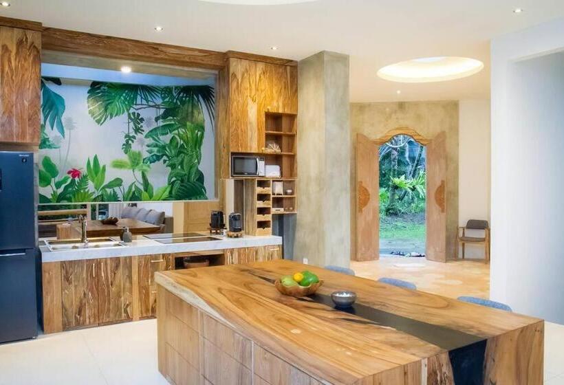 住宿加早餐  Mahottama Wellness And Retreat