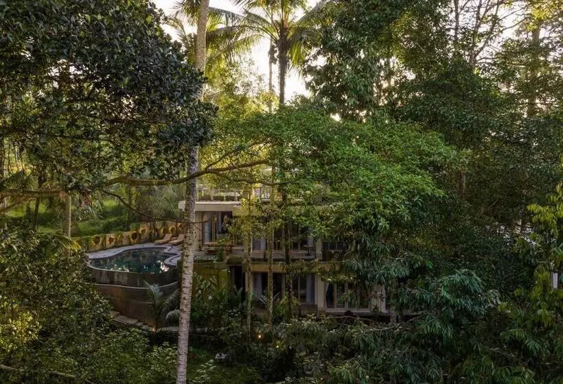 ベッドアンドブレックファースト Mahottama Wellness And Retreat