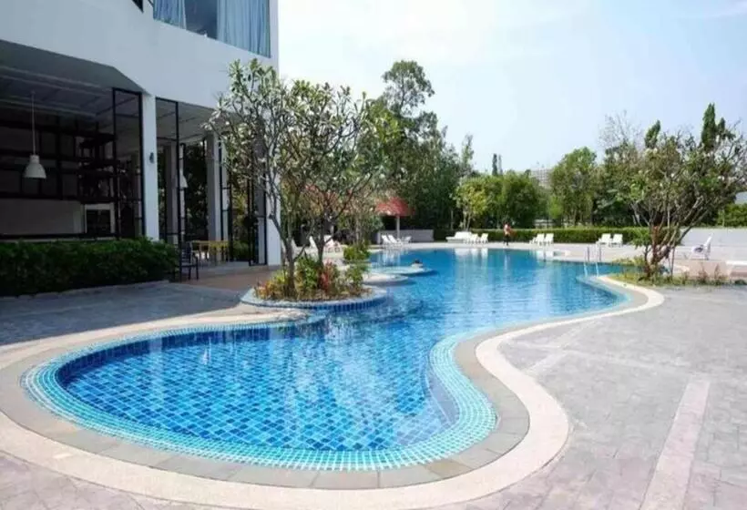 ホテル Welcome Jomtien Sea View