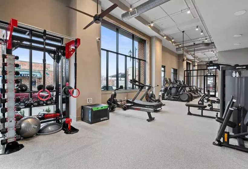 Mint House Greenville   West End