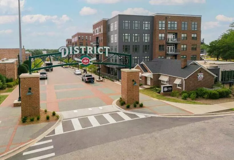 Mint House Greenville   West End