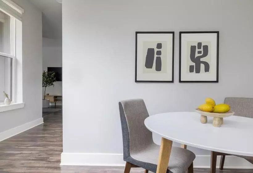 Mint House Greenville   West End