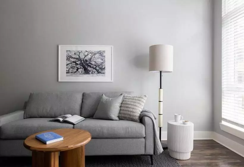 Mint House Greenville   West End