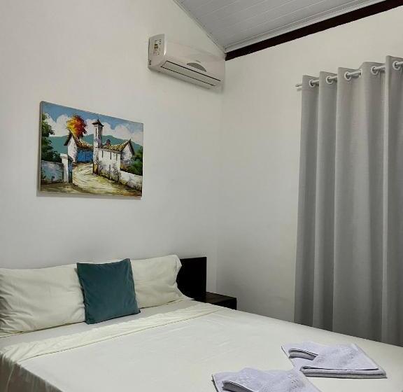 Пансион D Ajuda Inn