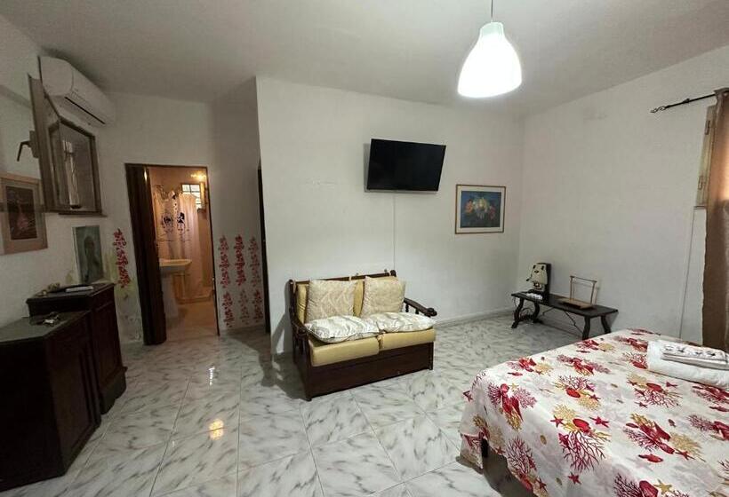 تختخواب و صبحانه Imperium Allestimenti