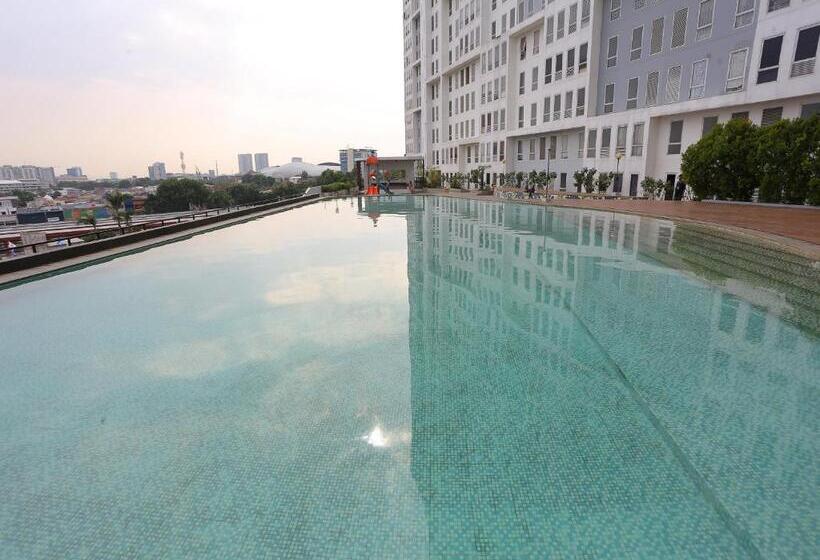 فندق Aurora Rooms @ Apartemen Patraland Urbano