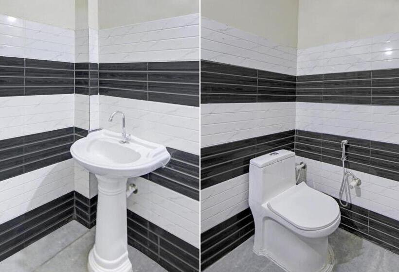 فندق Oyo Flagship 81378 Dadri Stays