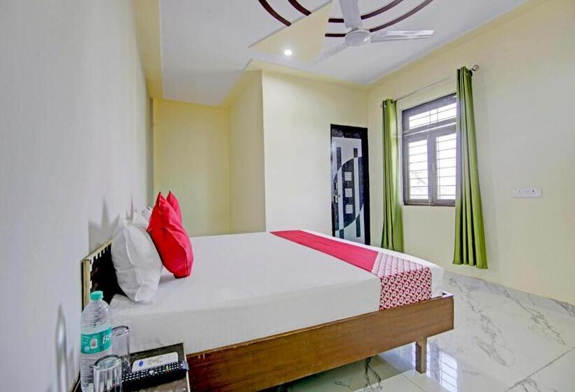 فندق Oyo Flagship 81378 Dadri Stays