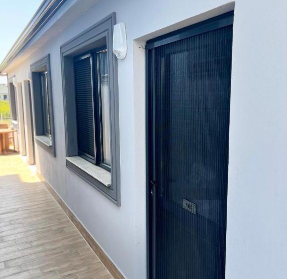 호텔 Reynabe Boutique