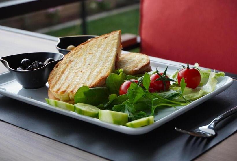 호텔 Reynabe Boutique