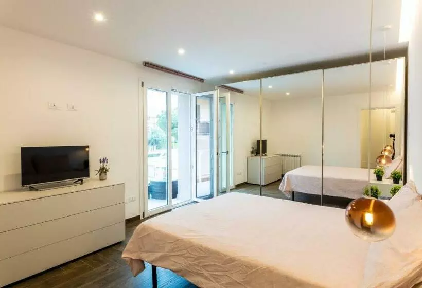 پانسیون Rosina Apartment Surfing Bed&vacation