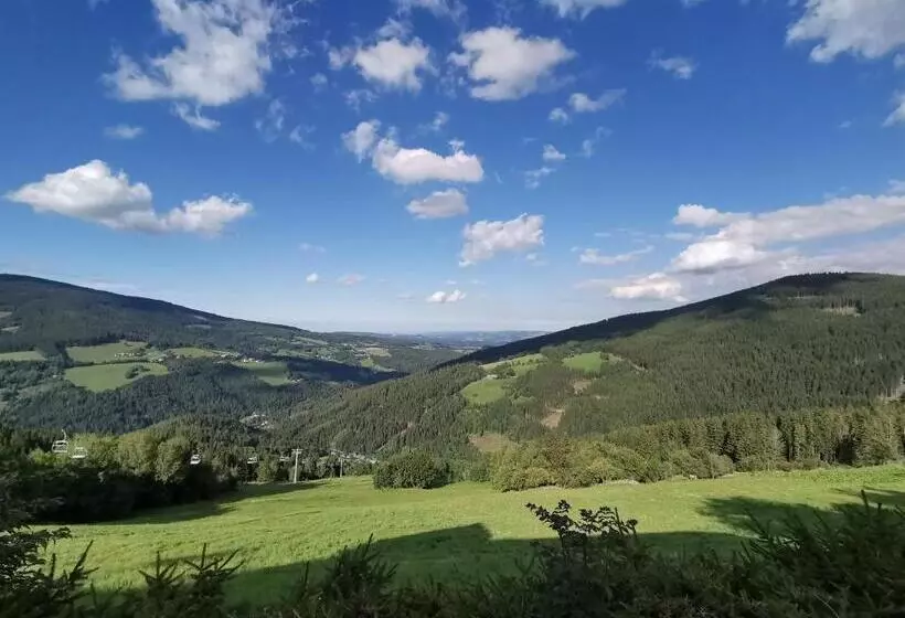 Retkeilymaja Alpengasthof Fernblick