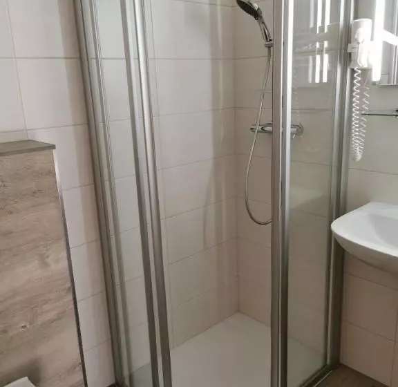 Retkeilymaja Alpengasthof Fernblick