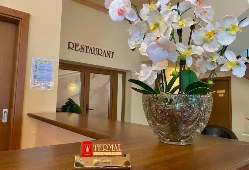 ホテル Termal
