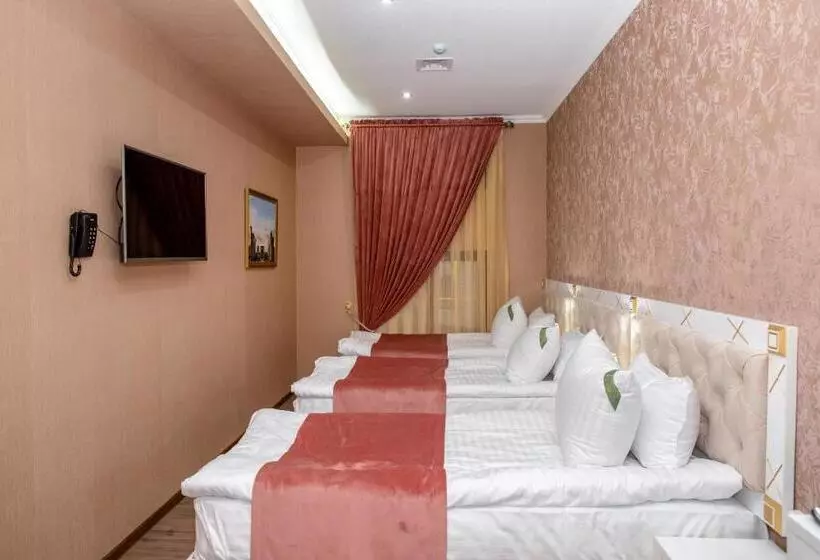 Hotel The Royal