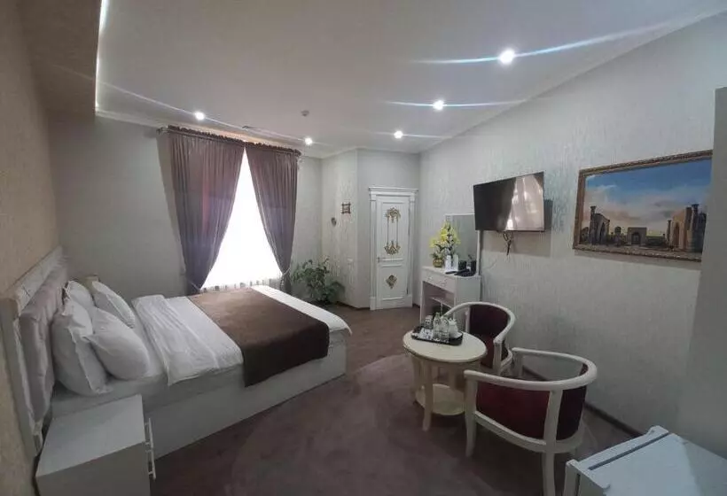 Hotel The Royal