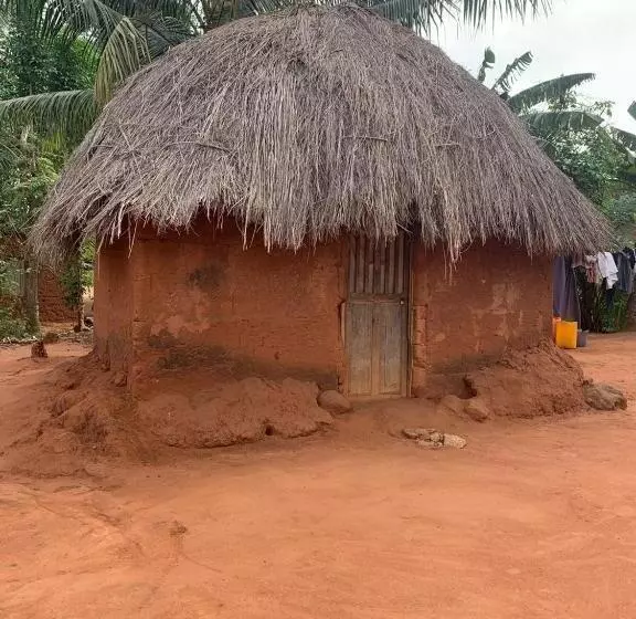 پانسیون Maison D’hôtes Romelo