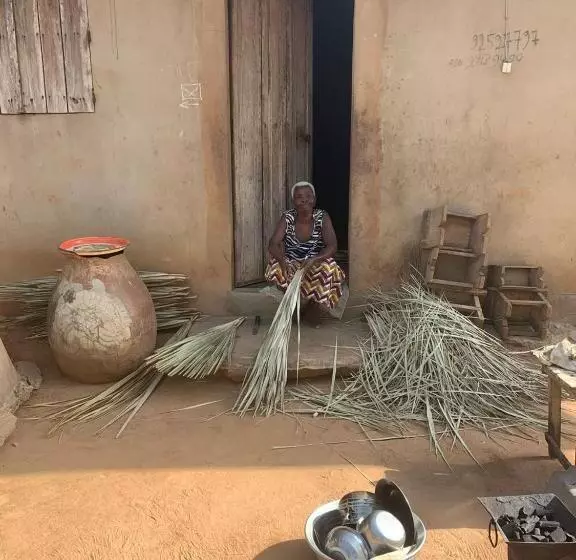 پانسیون Maison D’hôtes Romelo