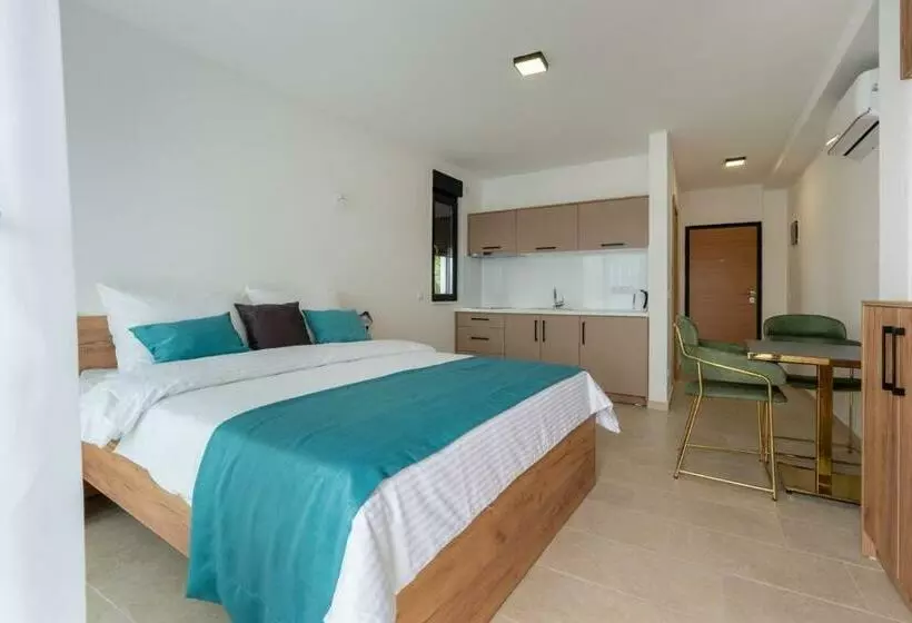 پانسیون Villa Emina Sa Privatnom Plažom I Parkingom