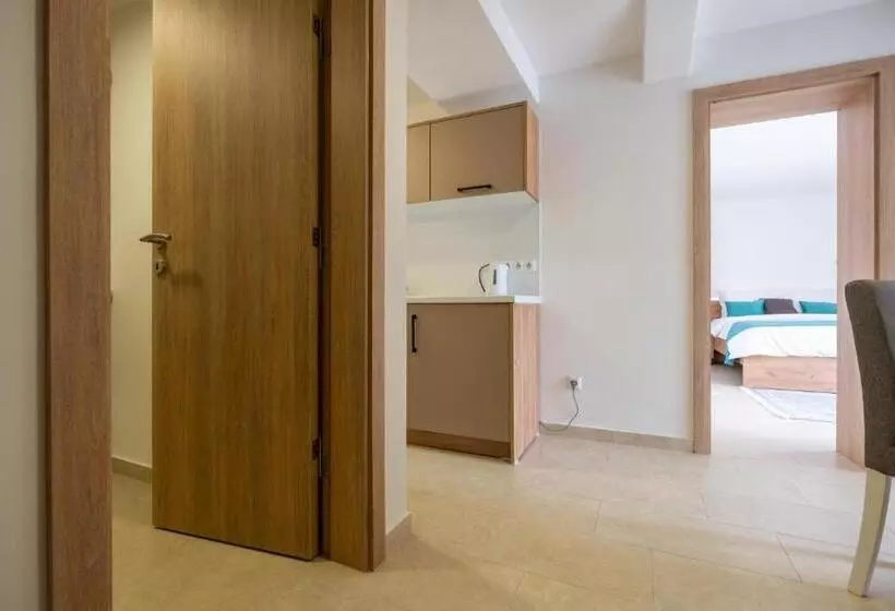 پانسیون Villa Emina Sa Privatnom Plažom I Parkingom