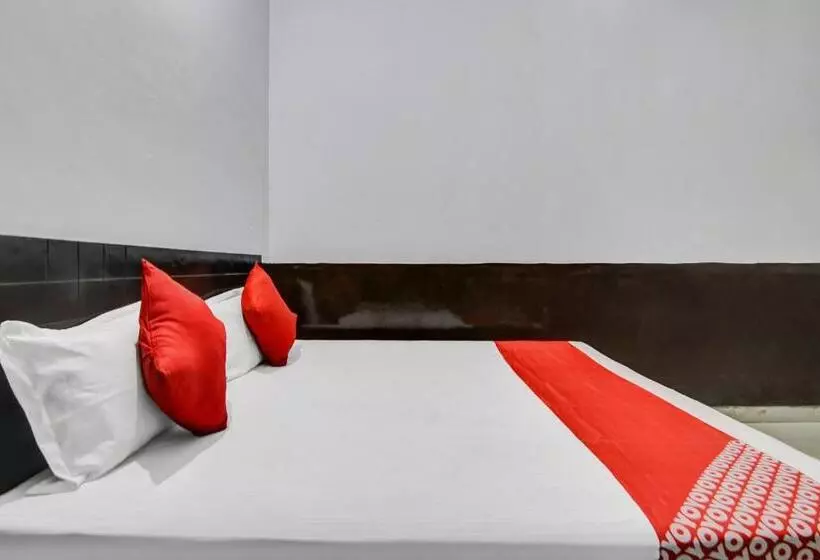 Super Hotel O Golden Inn