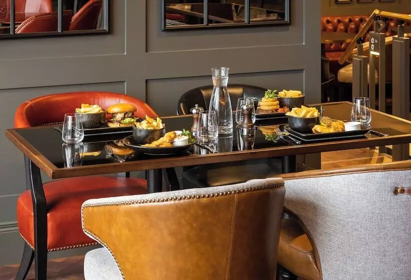 هتل The Ebrington