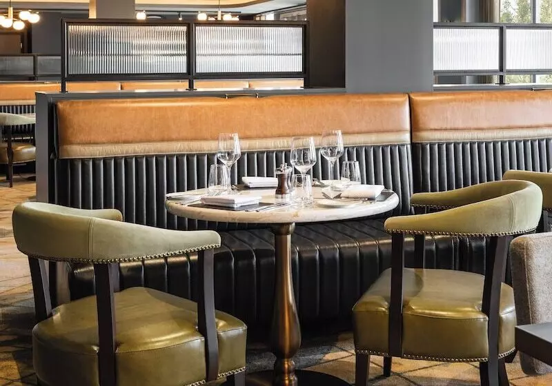 هتل The Ebrington