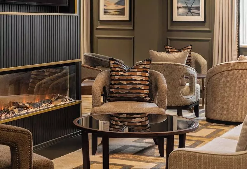 هتل The Ebrington